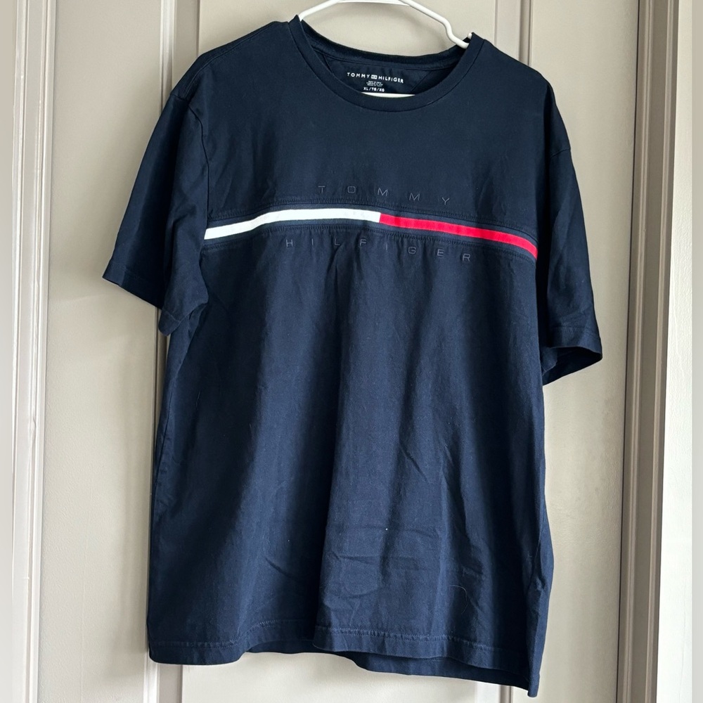 Men’s Tommy Hilfiger T-Shirt Size XL